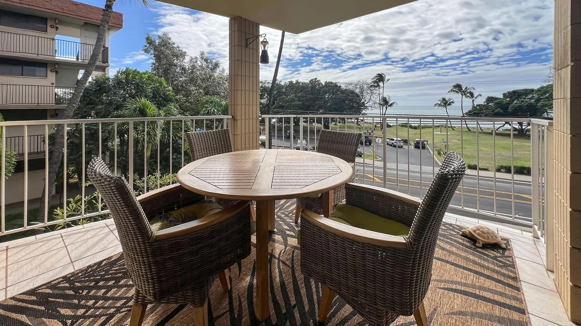 Haleakala Shores A-302 - Stunning Ocean View Condo Wailea