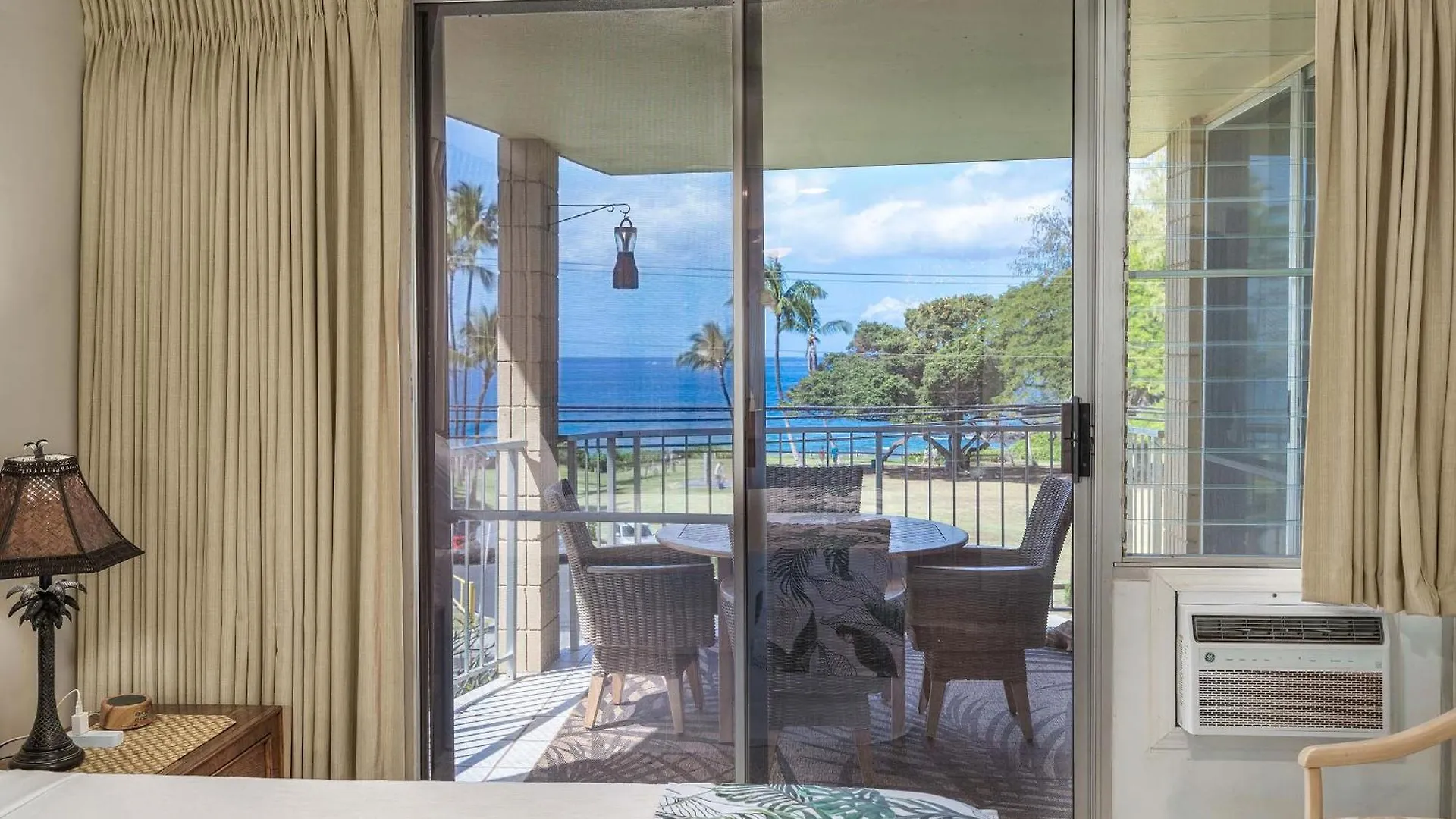 Haleakala Shores A-302 - Stunning Ocean View Condo Wailea  0*, Wailea (Maui)